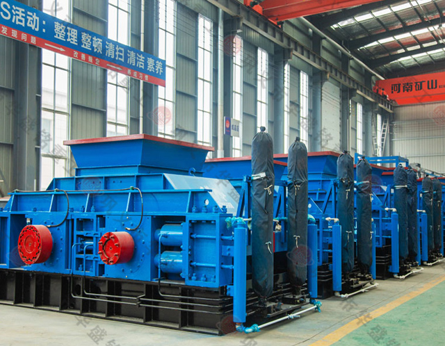 輥式製砂機_小型輥式製砂機,大型輥式製砂機,輥式製砂機價(jia) 格,輥式製砂機廠家1